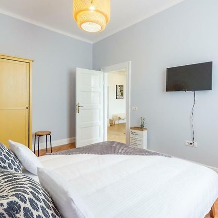City Chic 3 Bedroom Apartment Kluž Exteriér fotografie